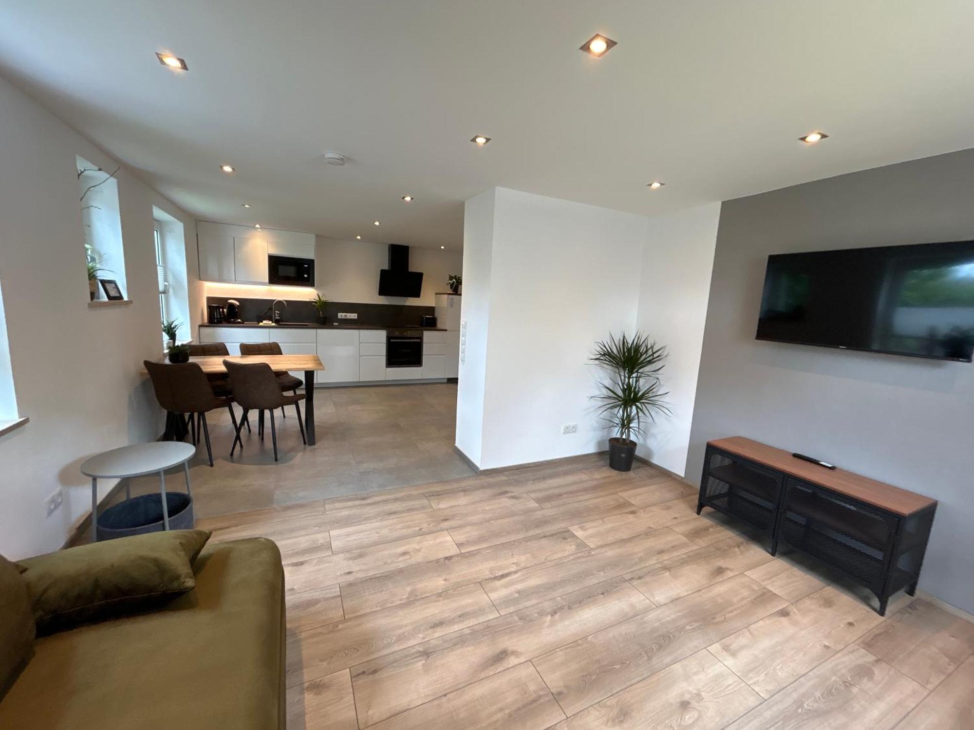 Benningen Apartment Ihm Ai מראה חיצוני תמונה